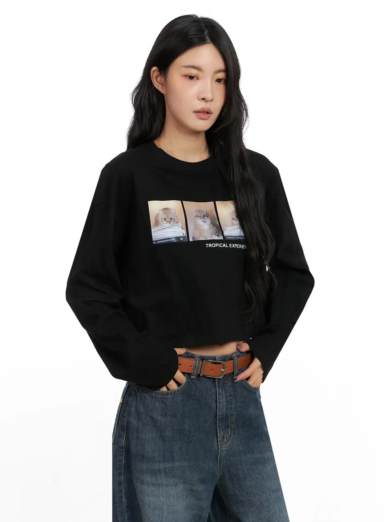 Graphic Crop Long Sleeve Top IN528 - Image 14