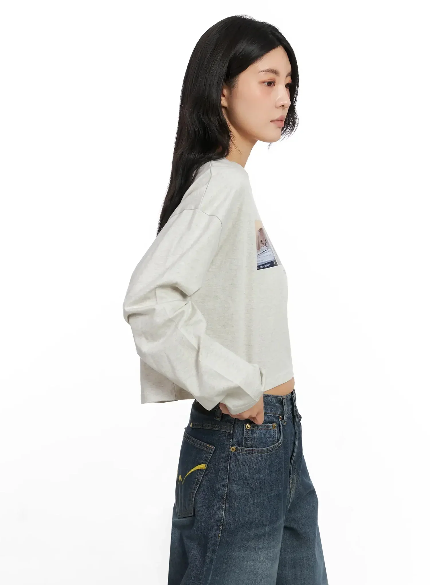 Graphic Crop Long Sleeve Top IN528 - Image 7