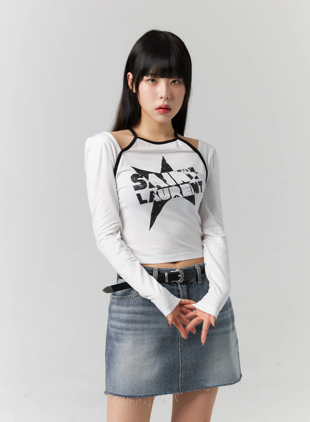 Graphic Cut-Out Crop Top CS314 - Image 4
