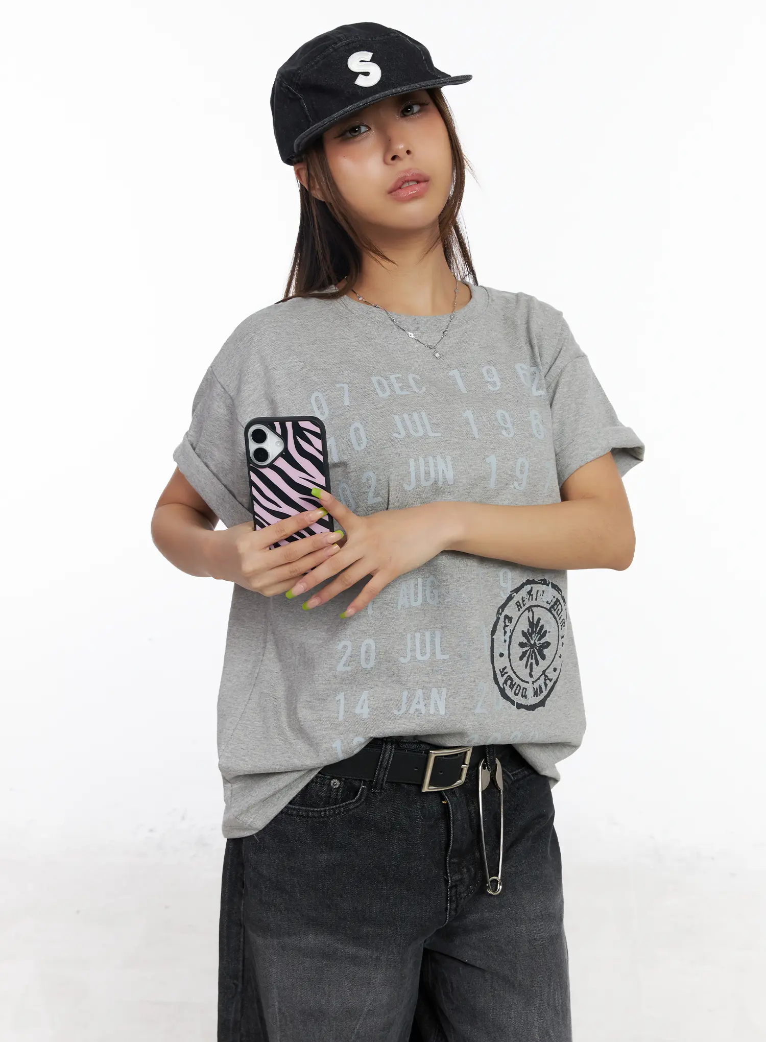 Graphic Date Print T-Shirt CM520