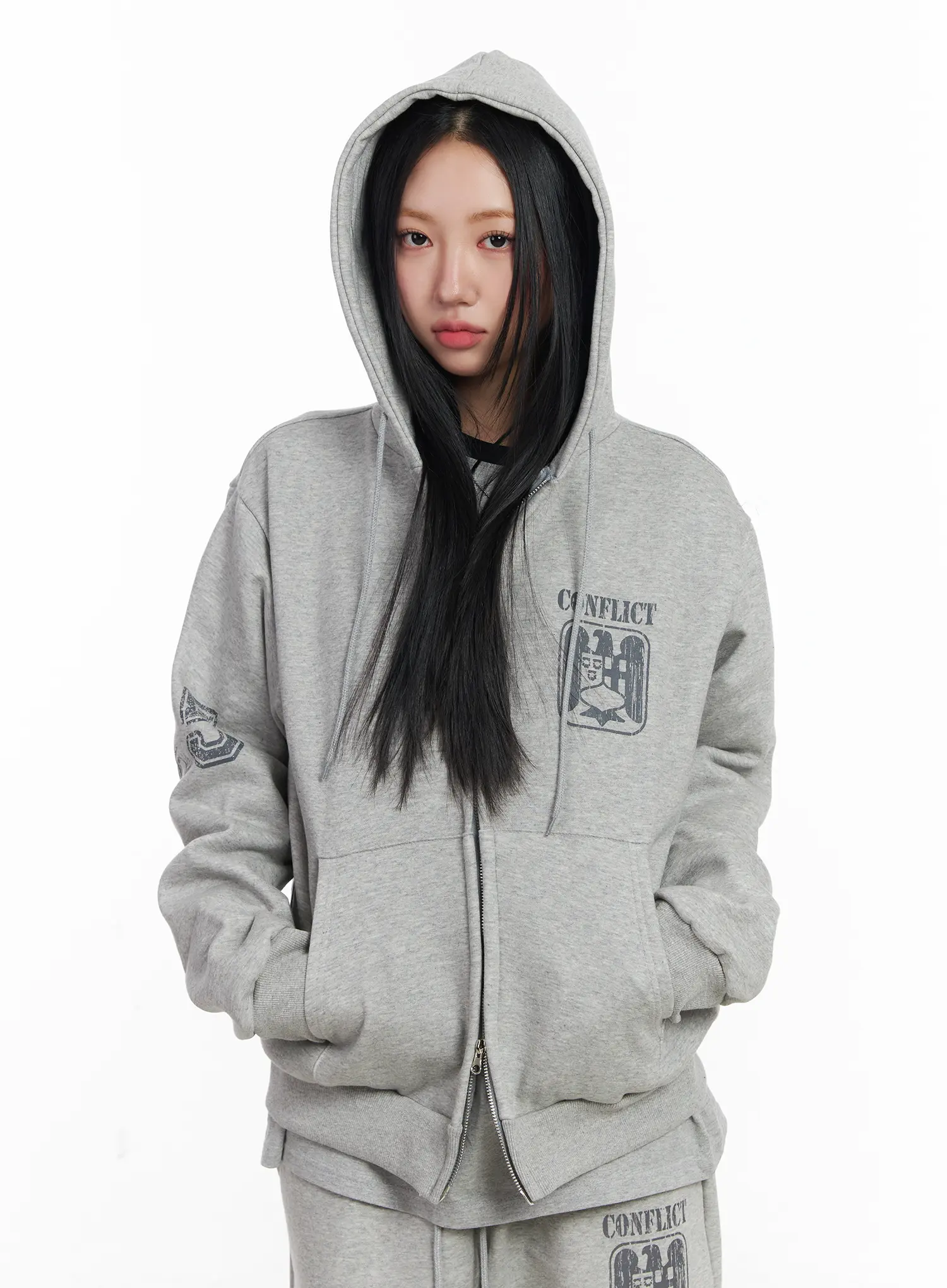Graphic Fleece Oversized Zip-Up Hoodie CJ515 - Image 2
