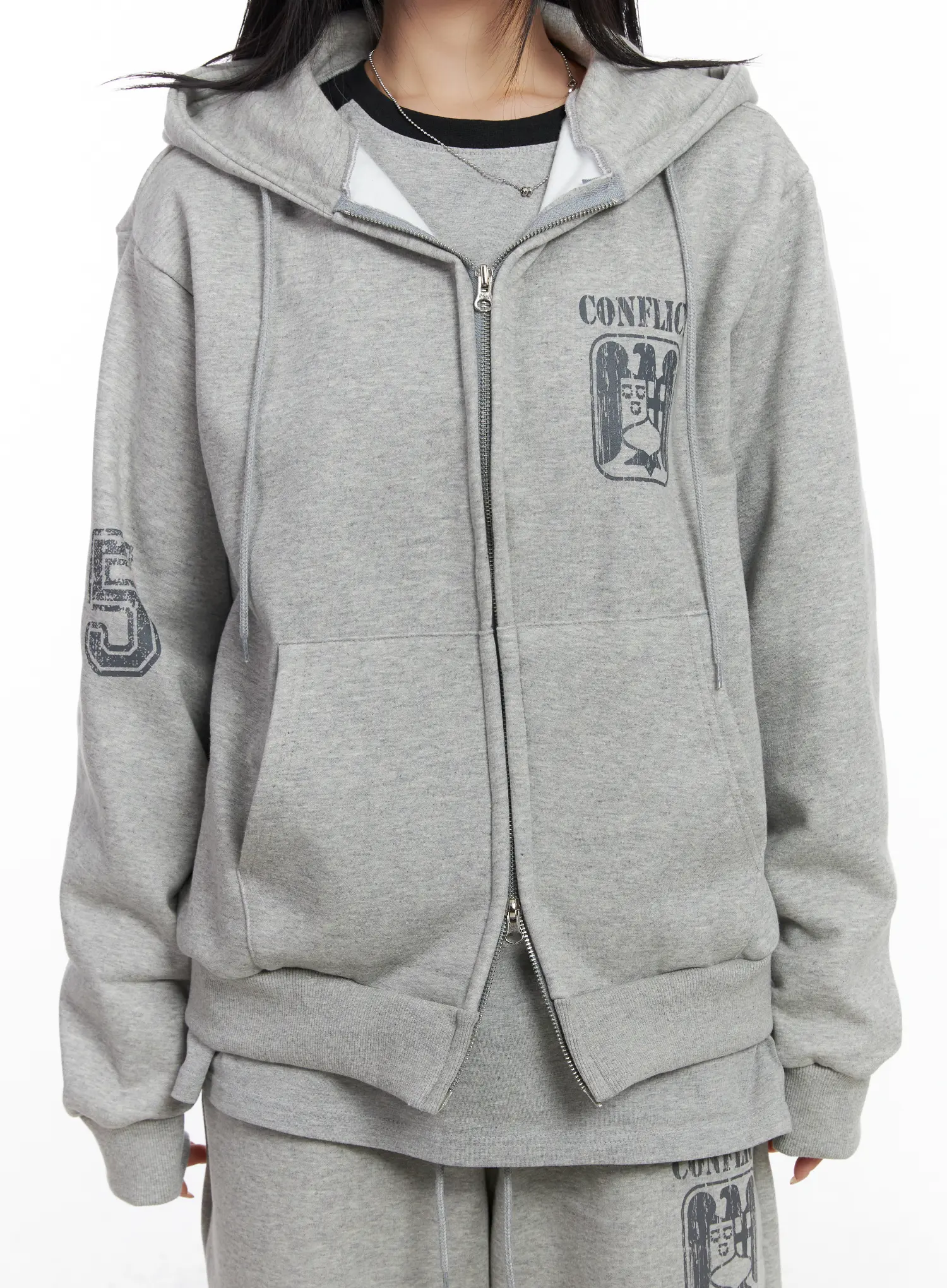Graphic Fleece Oversized Zip-Up Hoodie CJ515 - Image 4