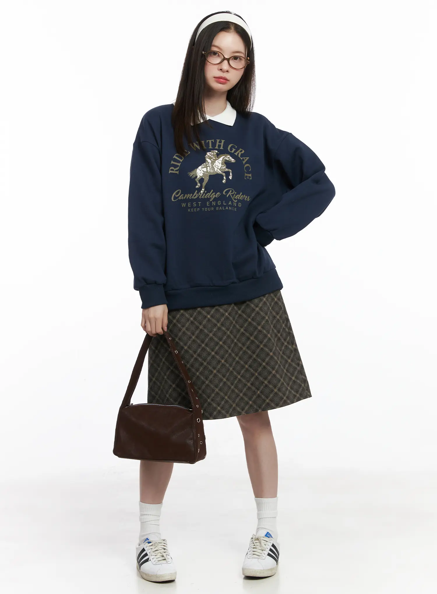 Graphic Fleeced Sweatshirt CJ506 - Image 7