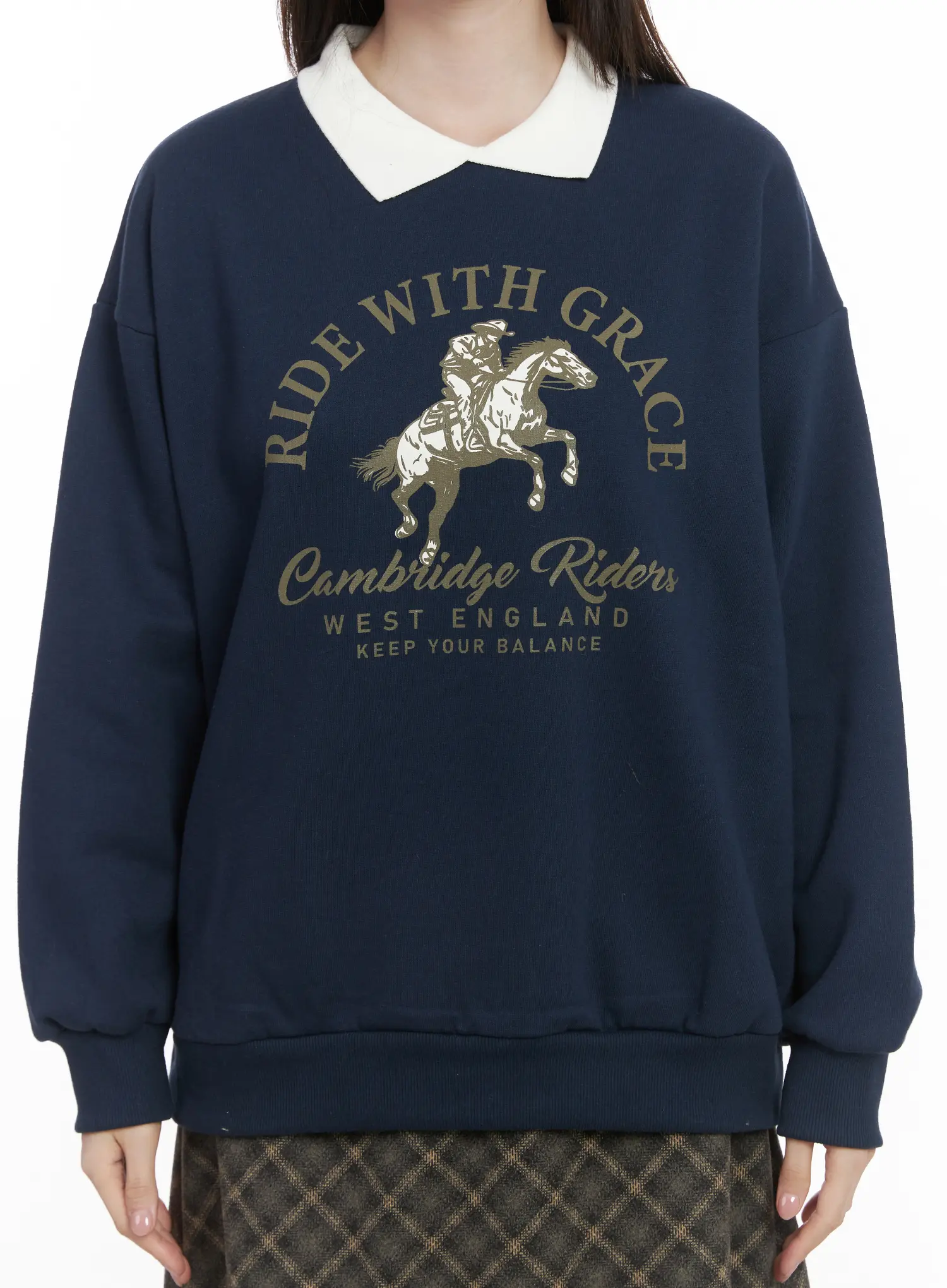 Graphic Fleeced Sweatshirt CJ506 - Image 8