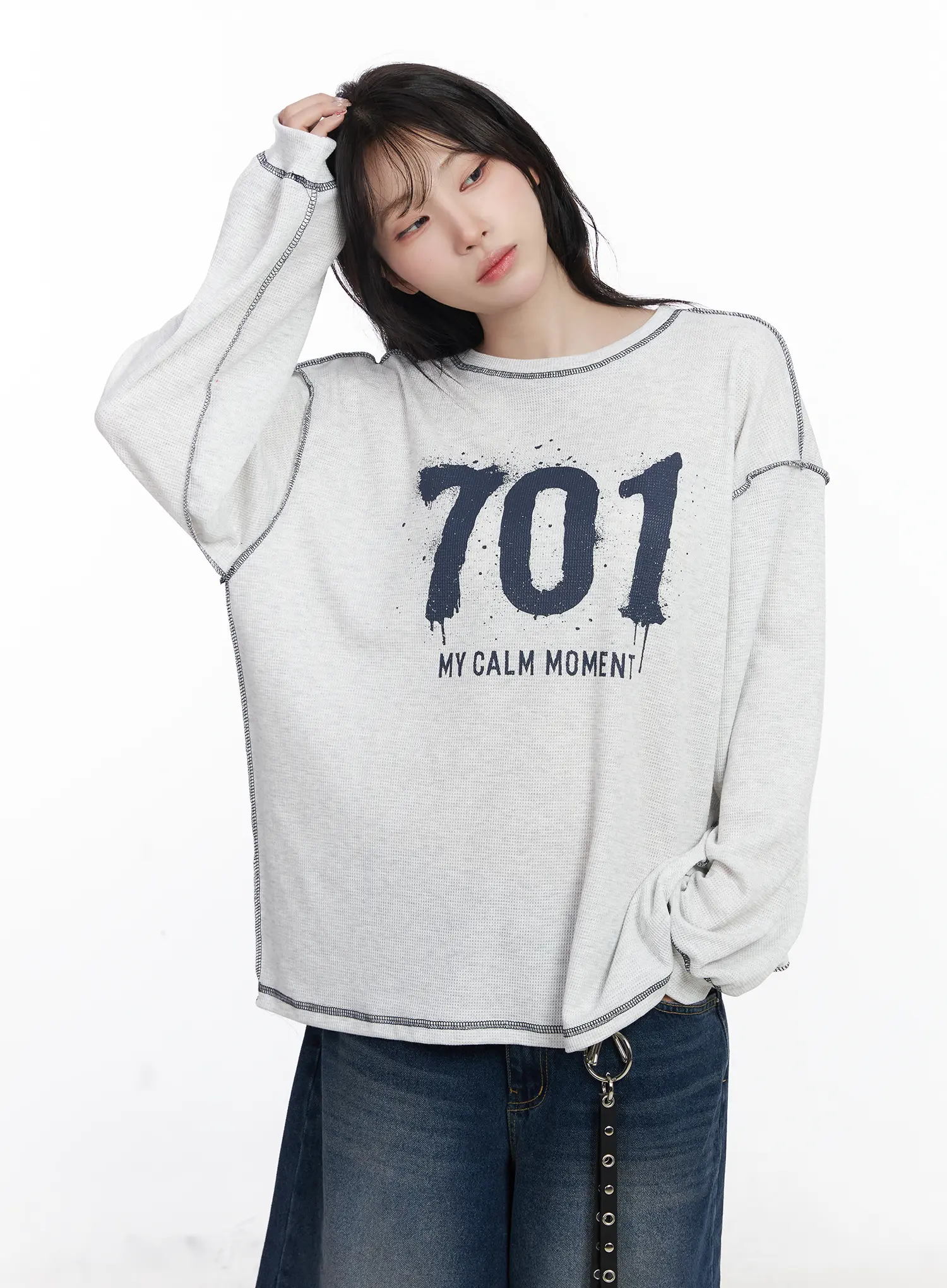 Graphic Oversized Textured Long Sleeve Top CJ527 - Image 2