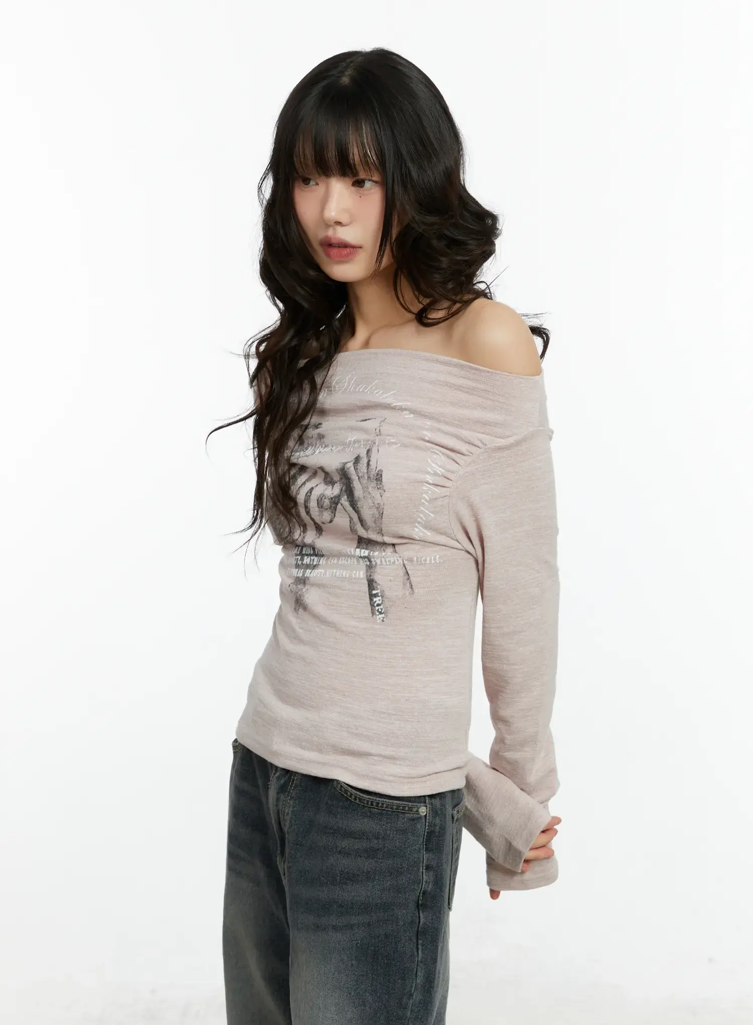 Graphic Print Off-Shoulder Long Sleeve Top CF510 - Image 10