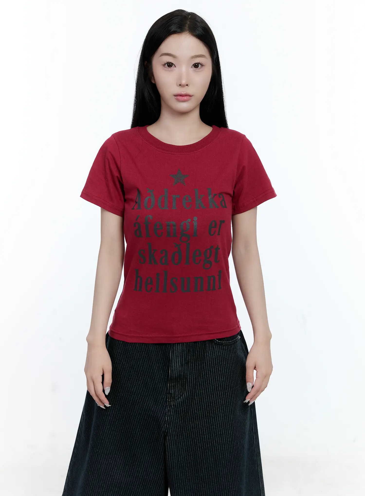 Graphic Semi-Crop Tee CG501