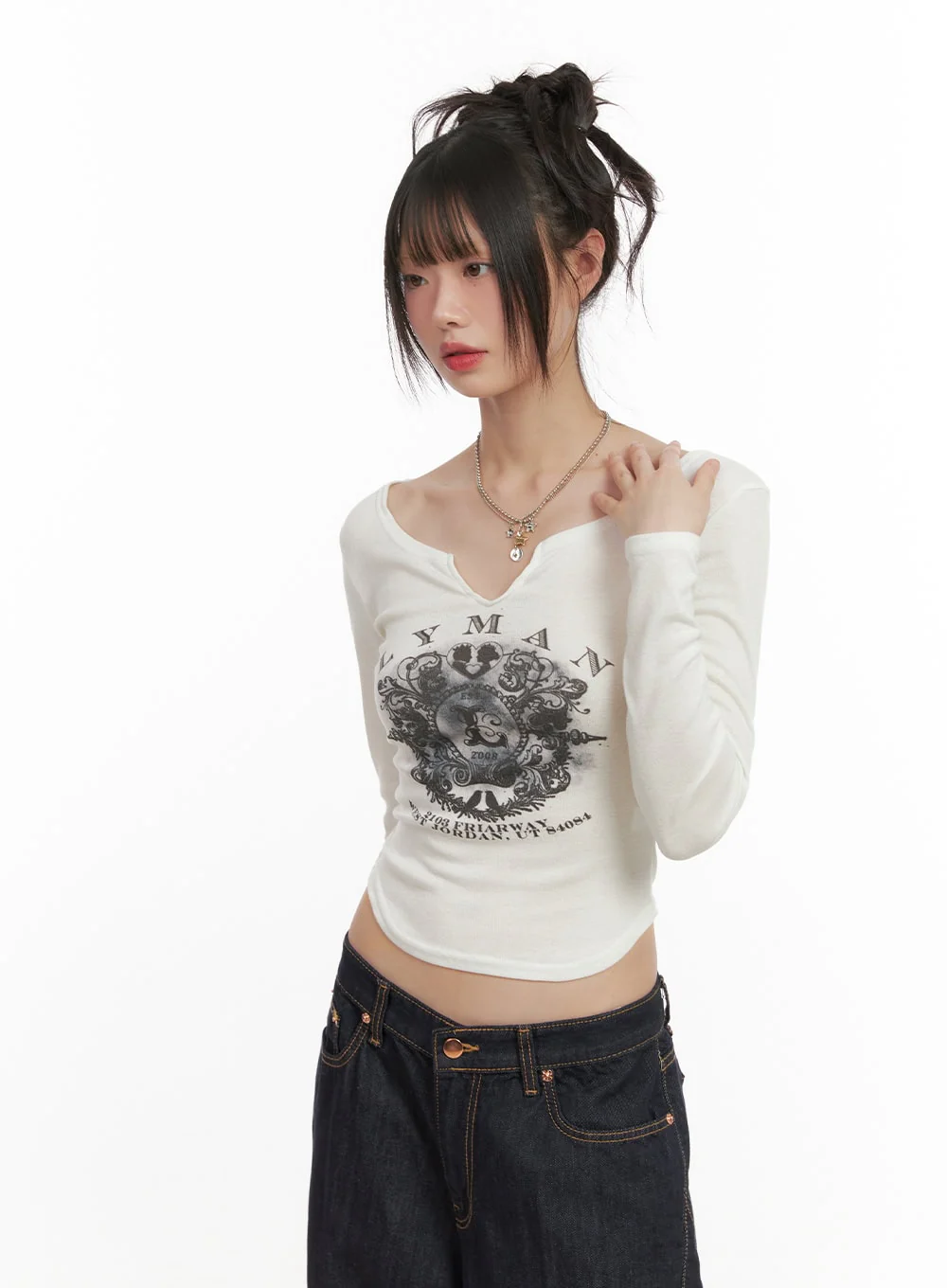 Graphic Slim-Fit Long-Sleeve Crop Top CJ502 - Image 4