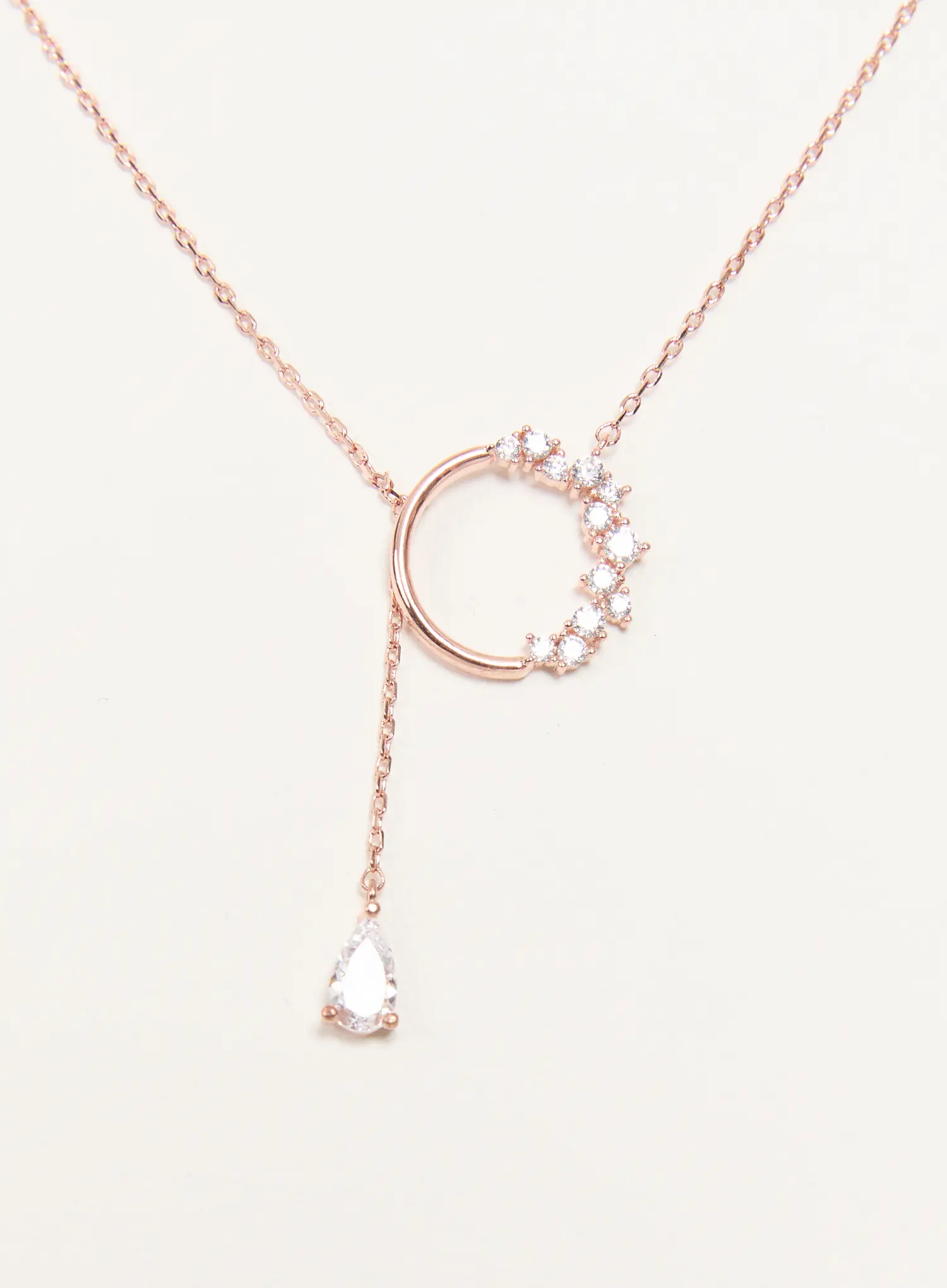 Halo Cross Necklace IS517
