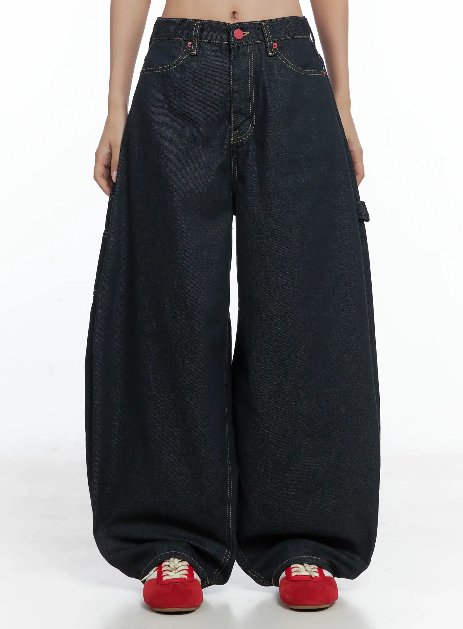 Heart Pocket Balloon Jeans CS503 - Image 2