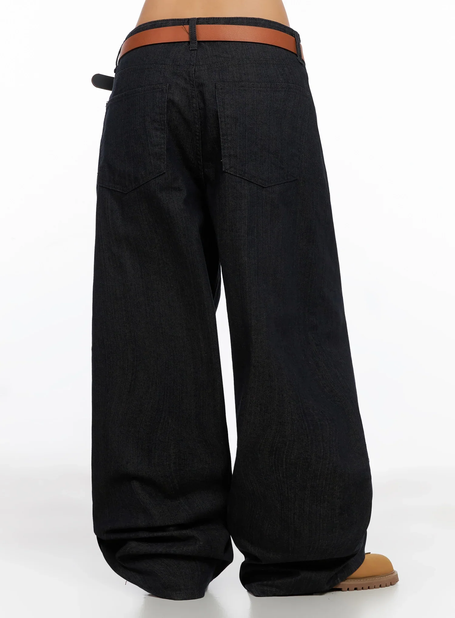 Heidi Wide-Leg Jeans IG527 - Image 11