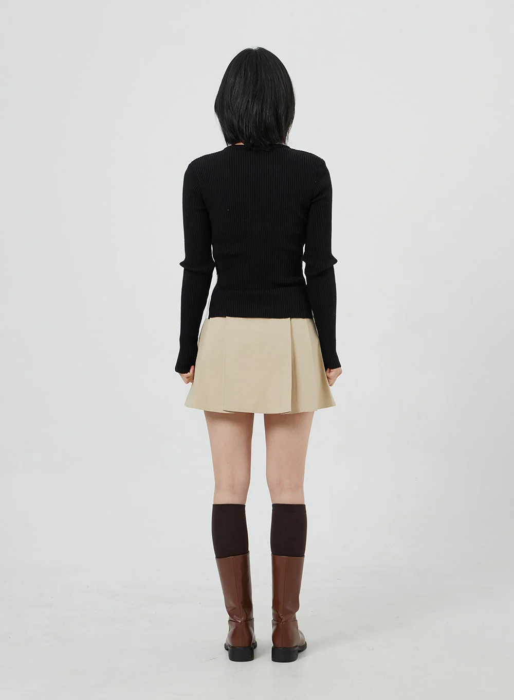 High Waist Pleated Mini Skirt OM306 - Image 13