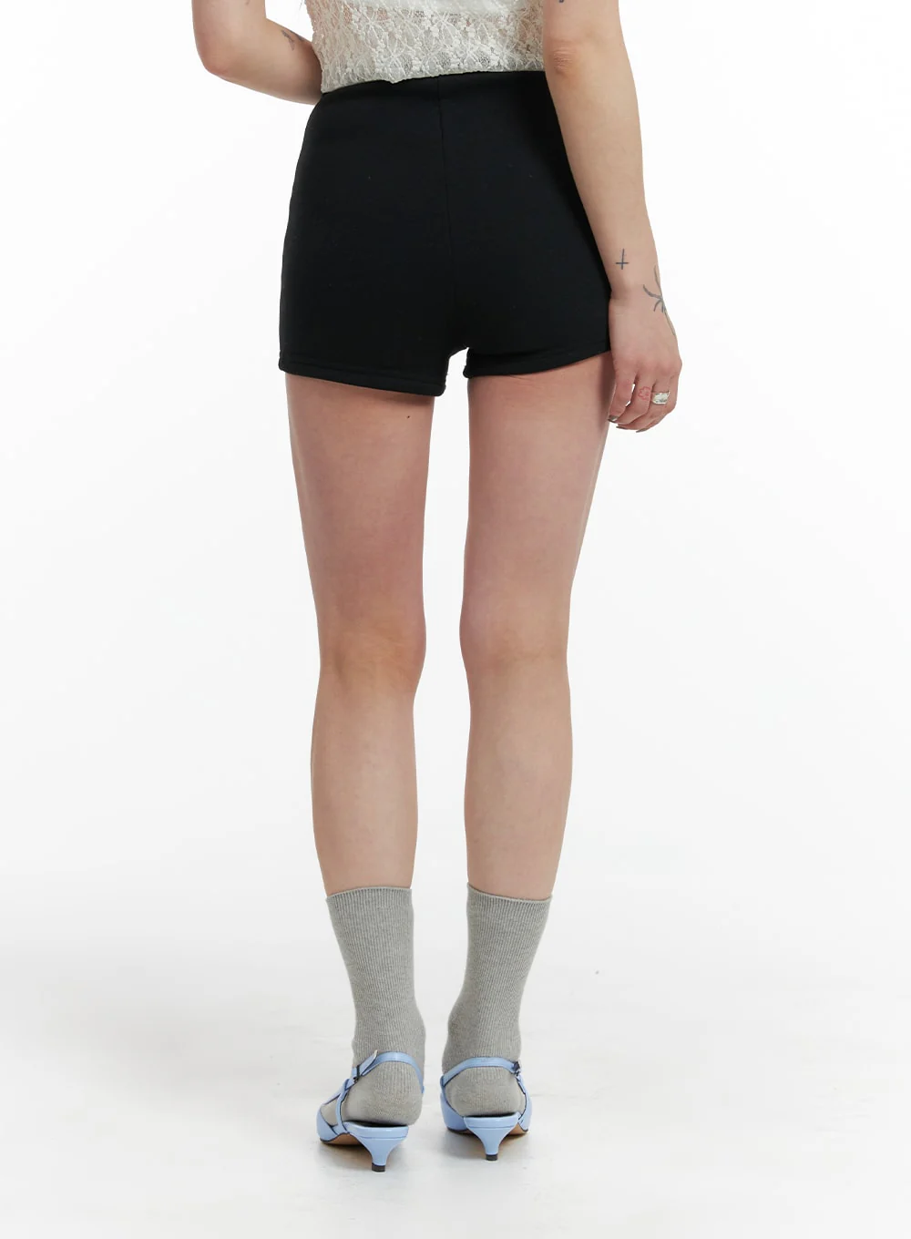High-Waist Shorts IF423 - Image 5