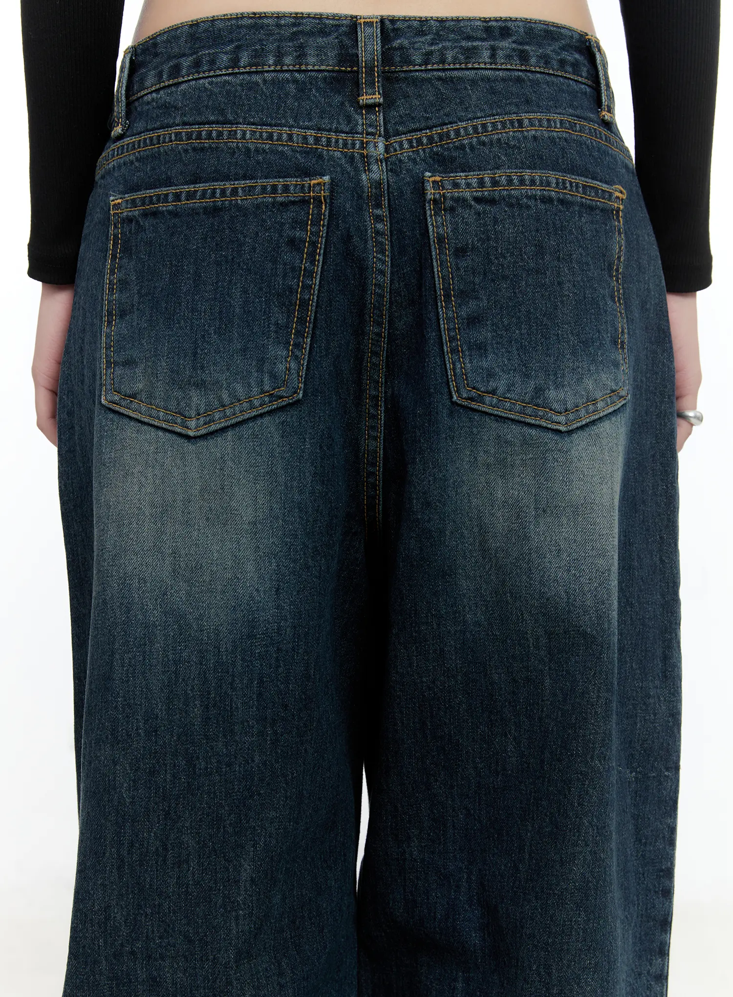 Hunter Washed Wide Leg Jeans CN517 - Image 9