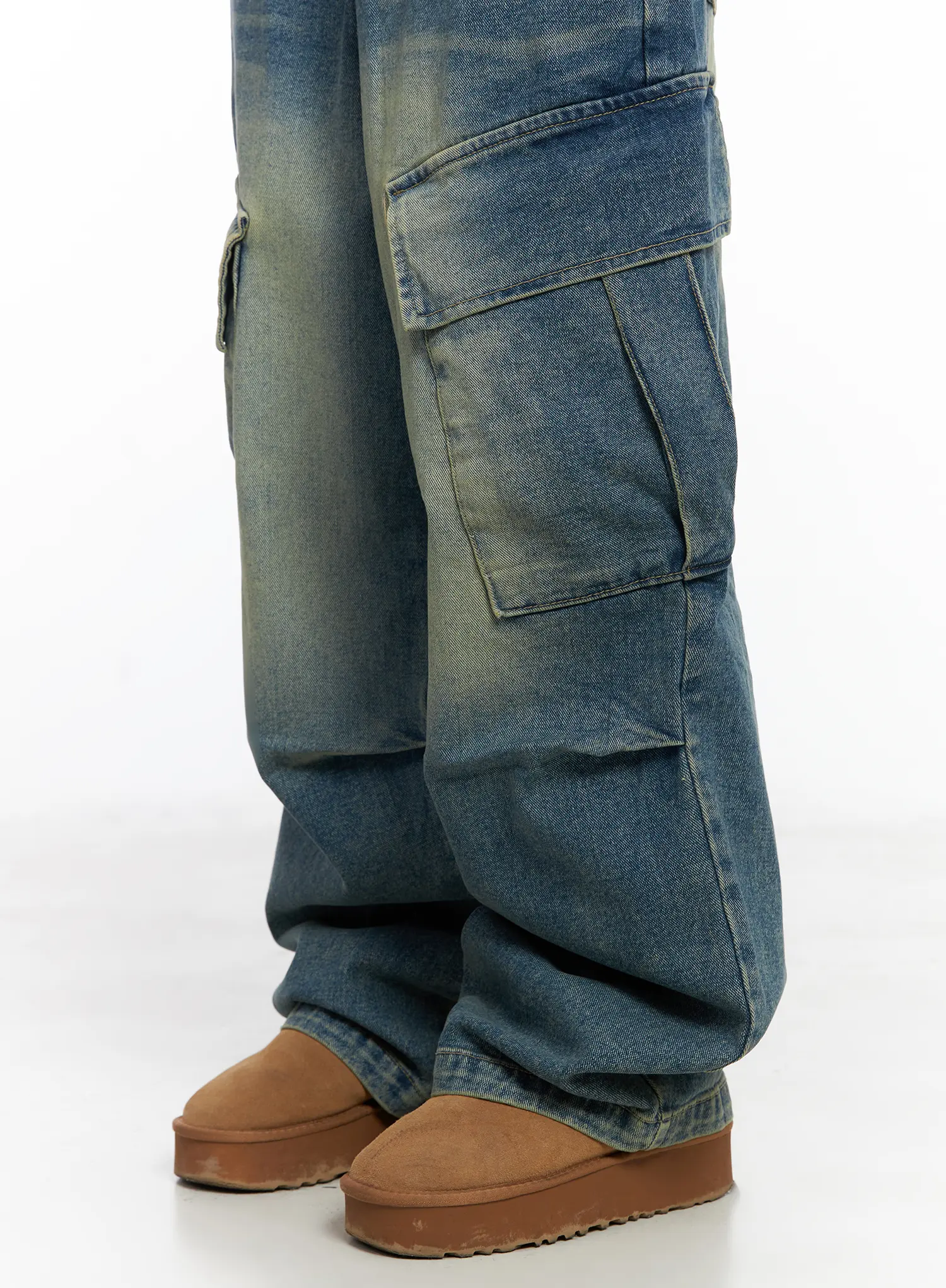 Jake Wide-Leg Cargo Jeans CJ515 - Image 3