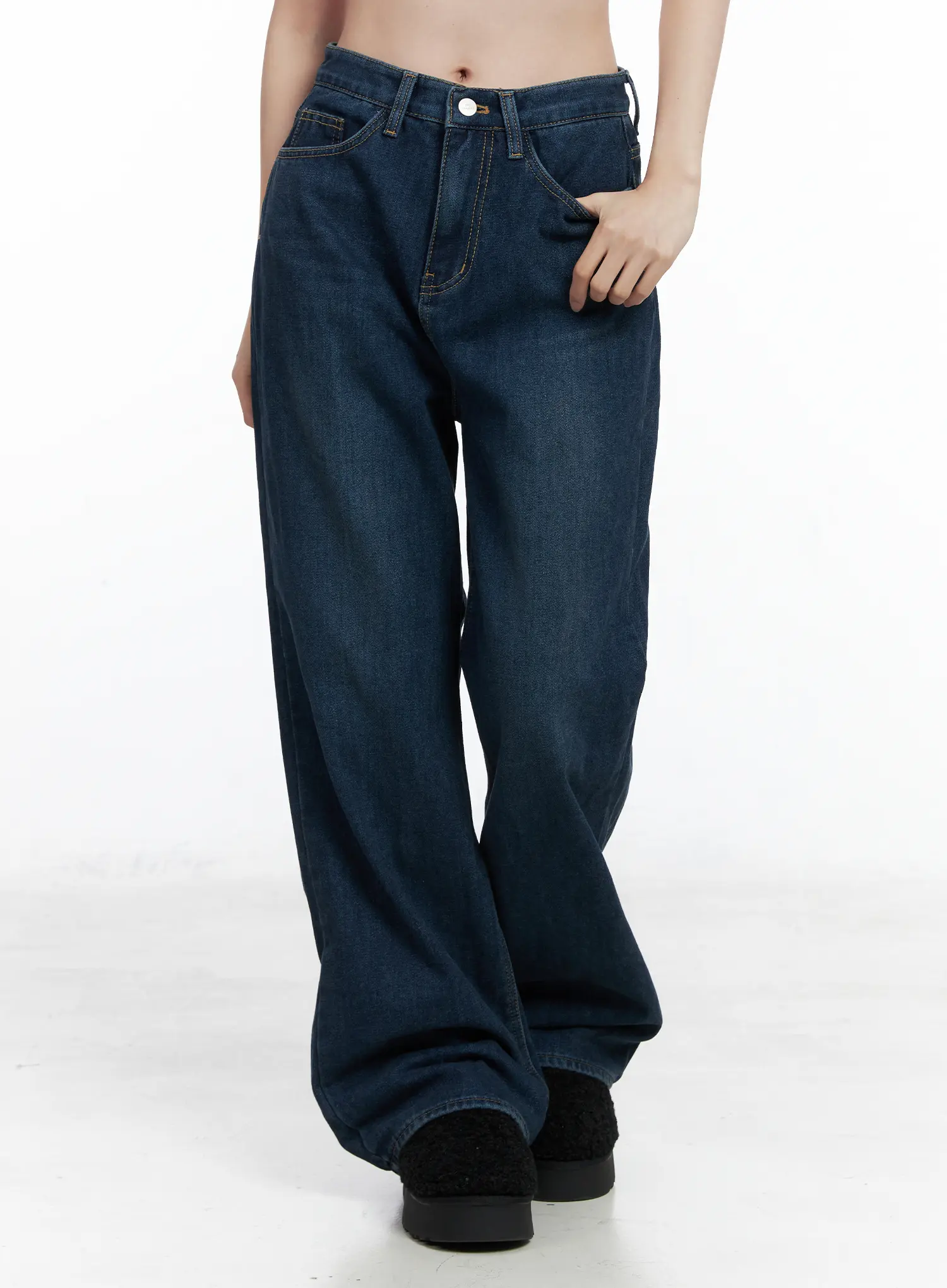 Jordan Velvet Fleece Wide Jeans CN518