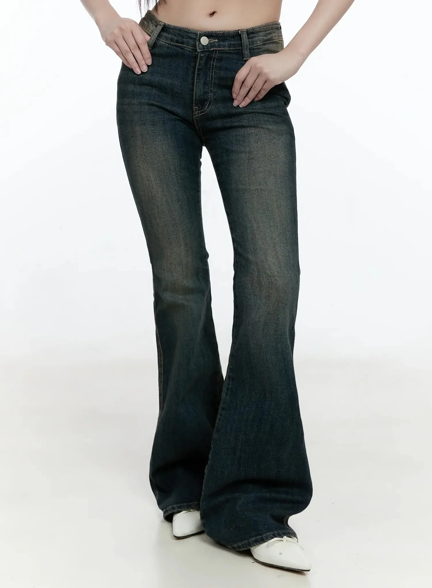 Karla Vintage Logo Flare Jeans IO520 - Image 10