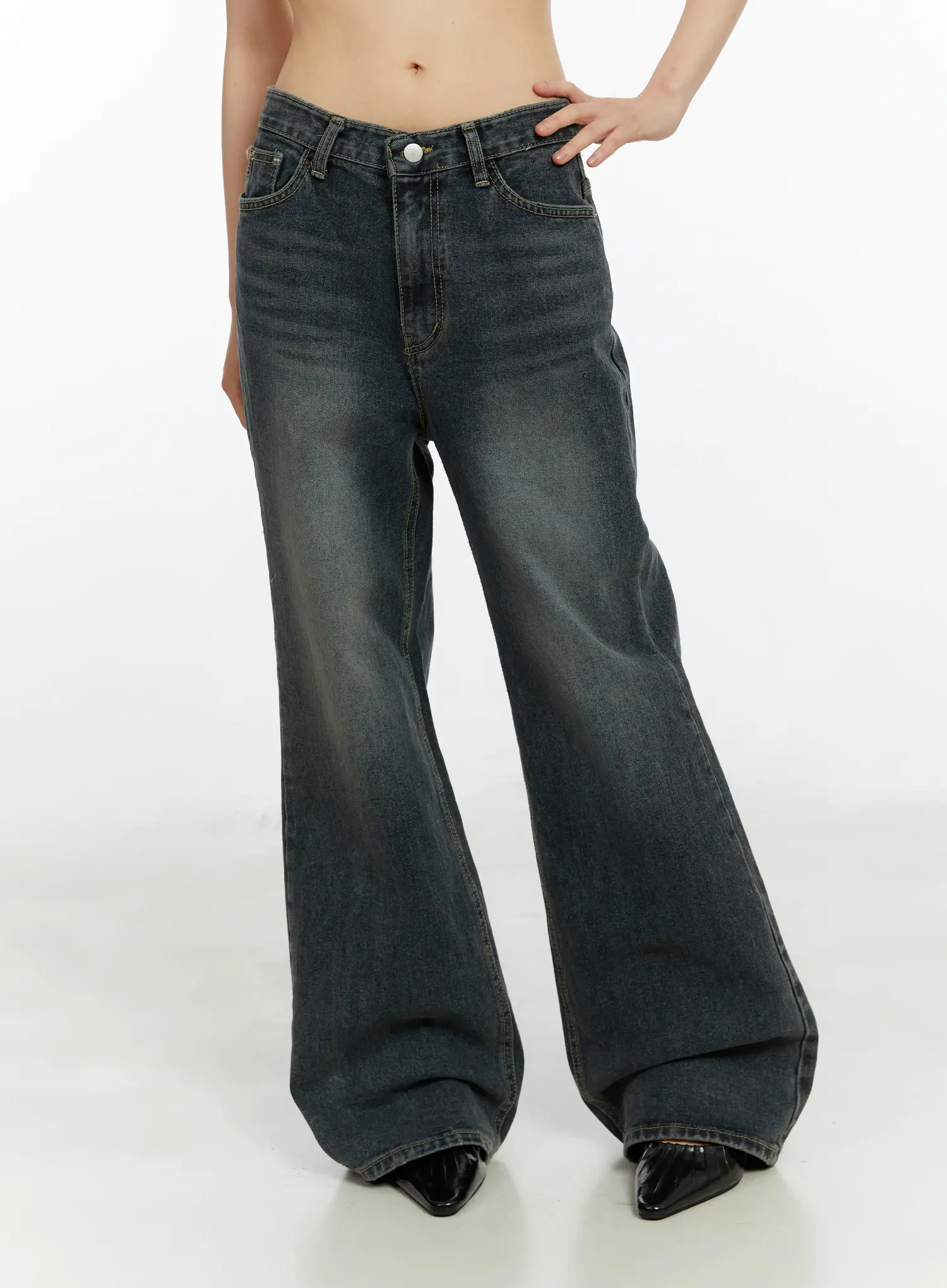 Kimber Washed Wide Flared Jeans CF509 - Image 9