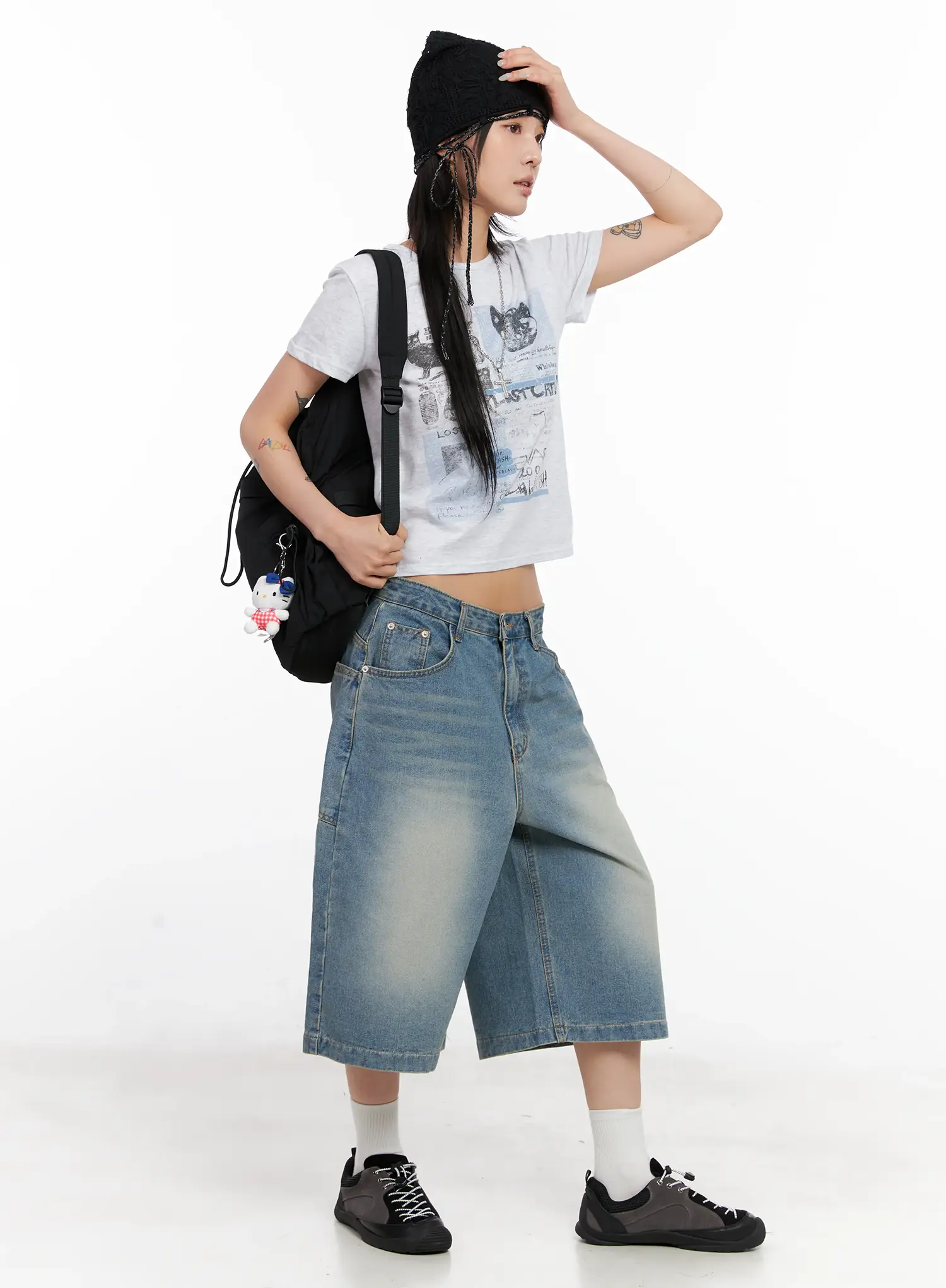 Kitty Graphic Cropped Tee CL525 - Image 4