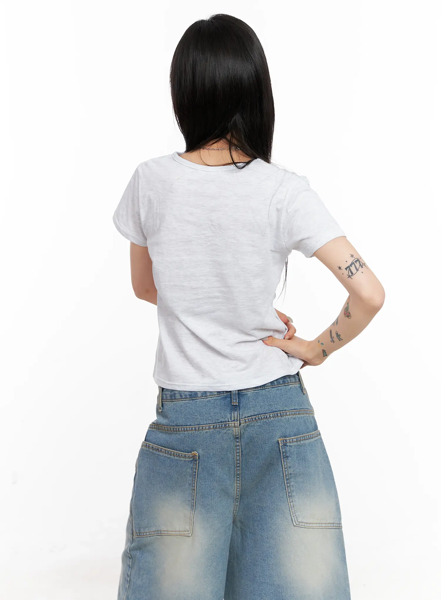 Kitty Graphic Cropped Tee CL525 - Image 9