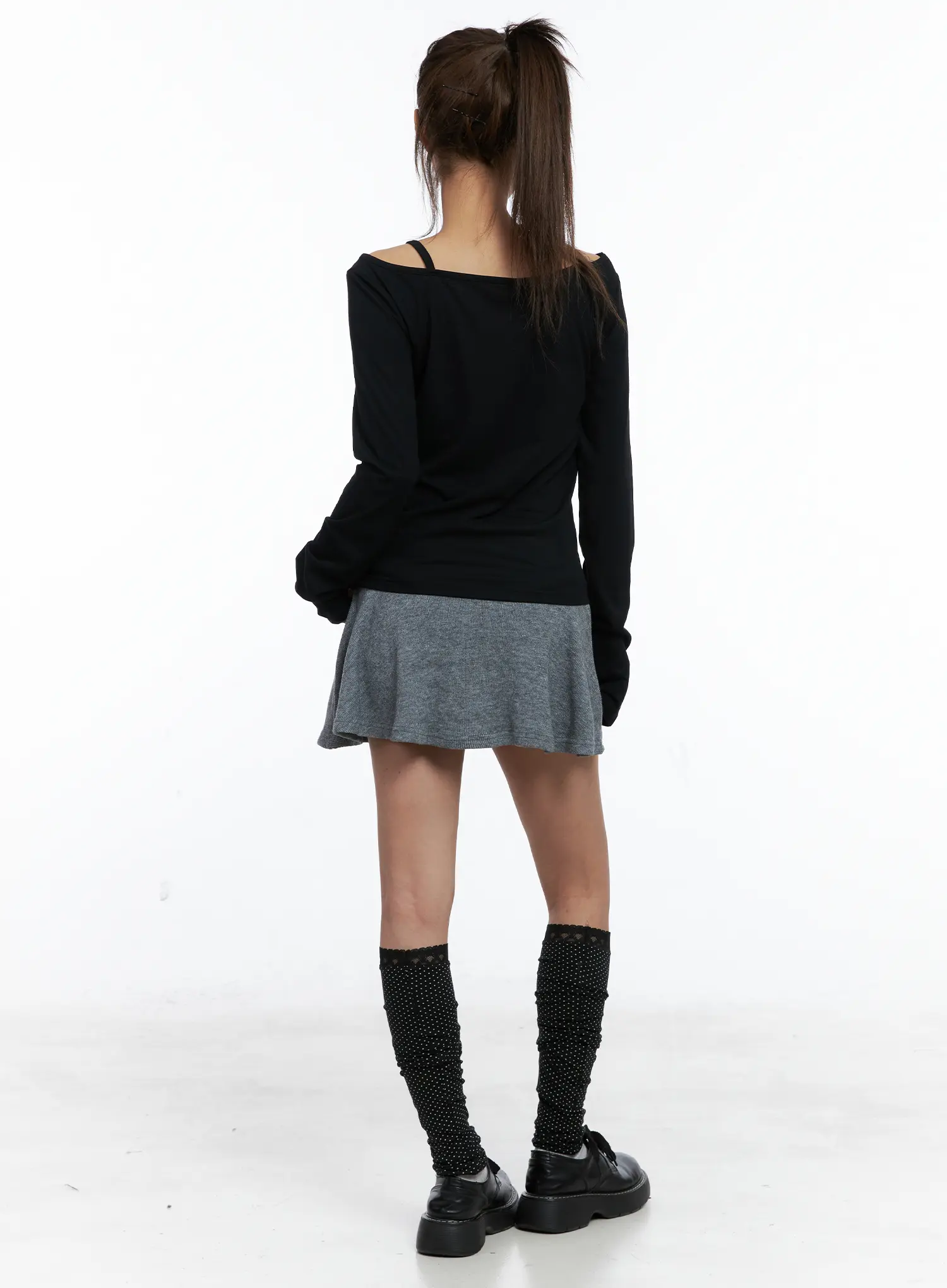 Knit Pleated Mini Skirt CS505 - Image 4
