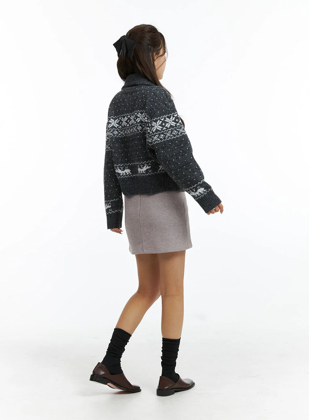 Knit Round Neck Graphic Button Cardigan OJ409 - Image 6
