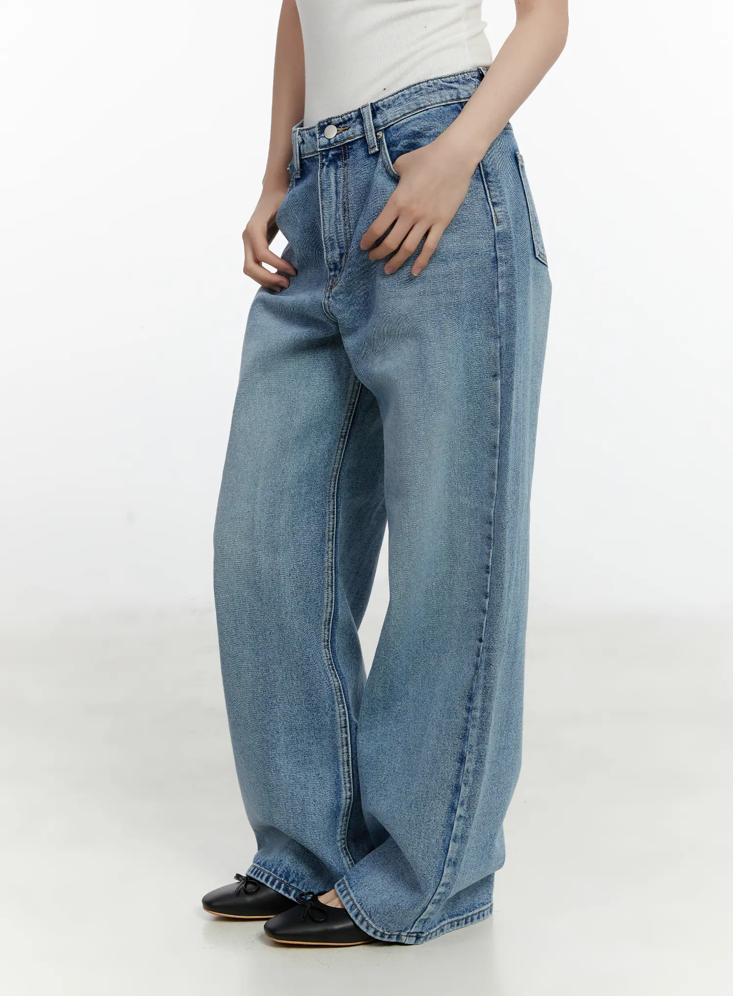 Kori Classic Wide Leg Jeans F502 - Image 4