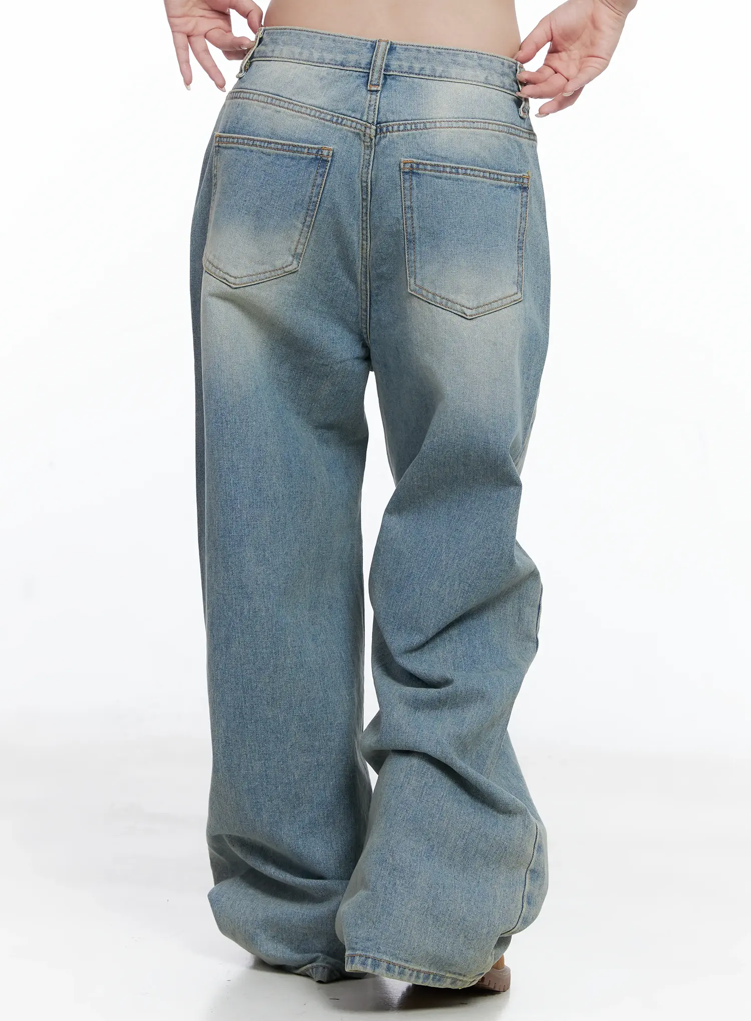Kylee Washed Wide-Leg Jeans CS501 - Image 4