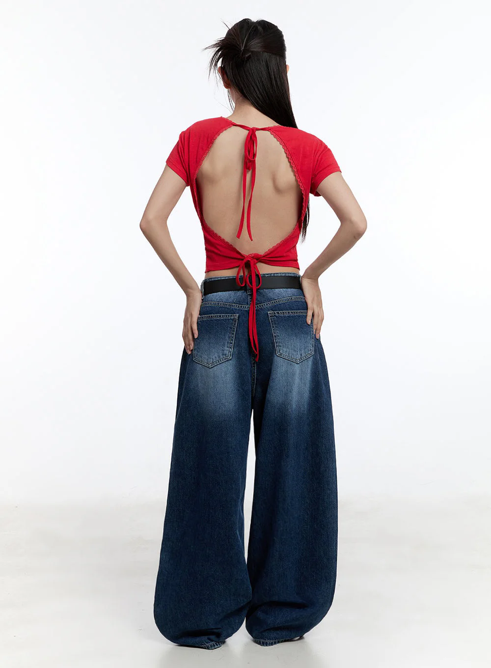 Lace Backless Crop Top IU503 - Image 12