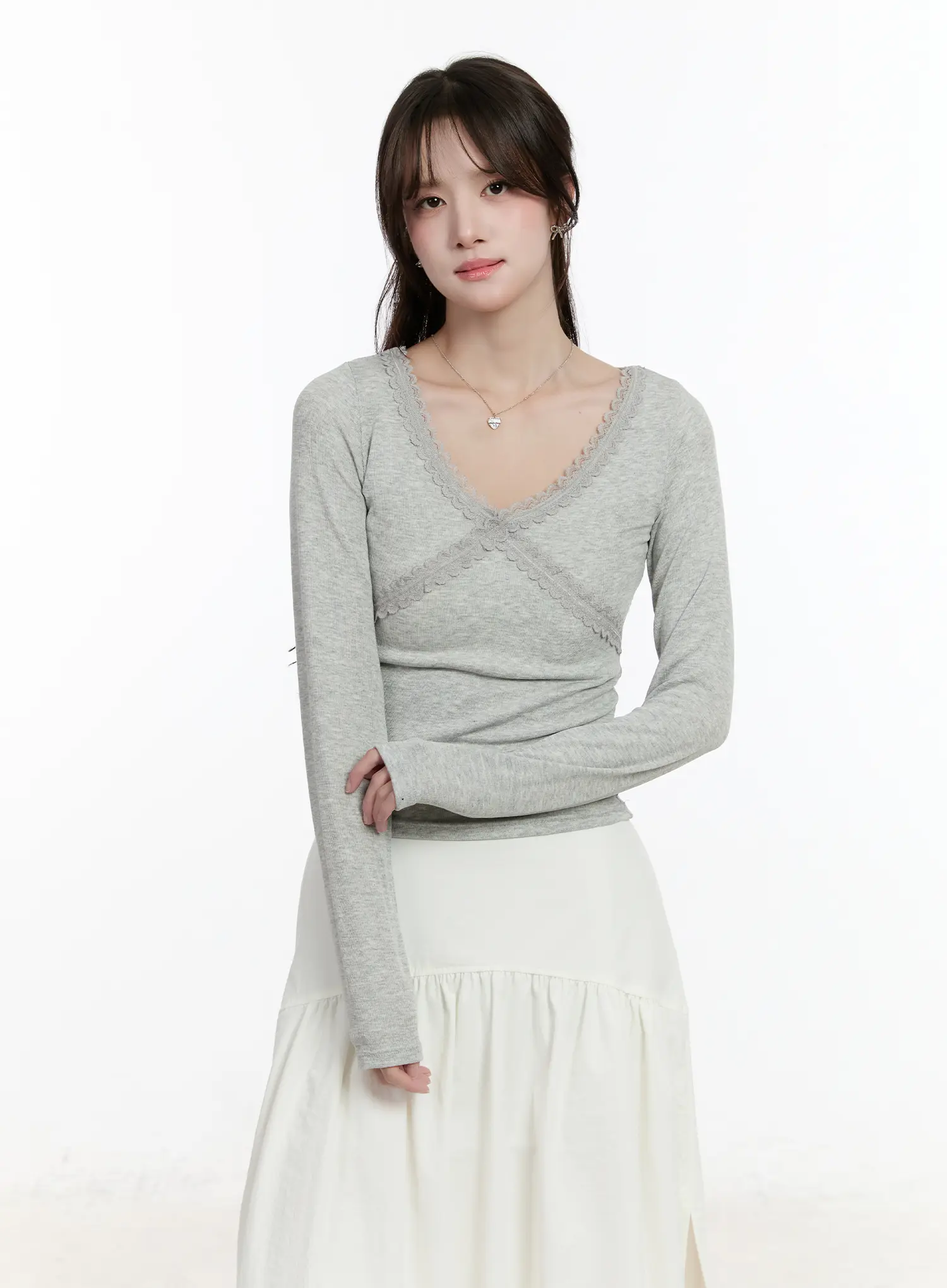 Lace Trimmed V-Neck Long Sleeve Top CM505