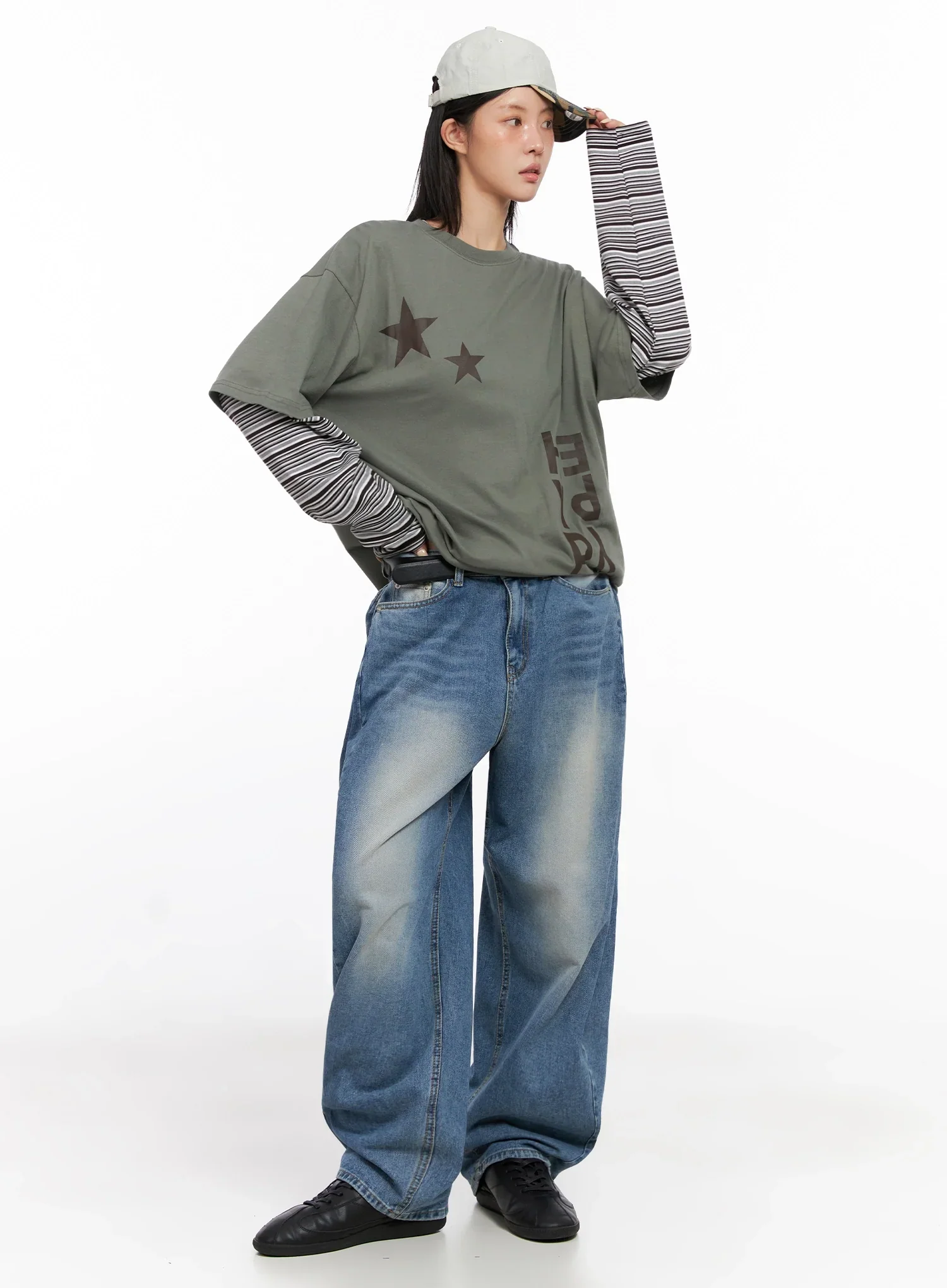 Layered Star Print Long Sleeve Tee IS515 - Image 2