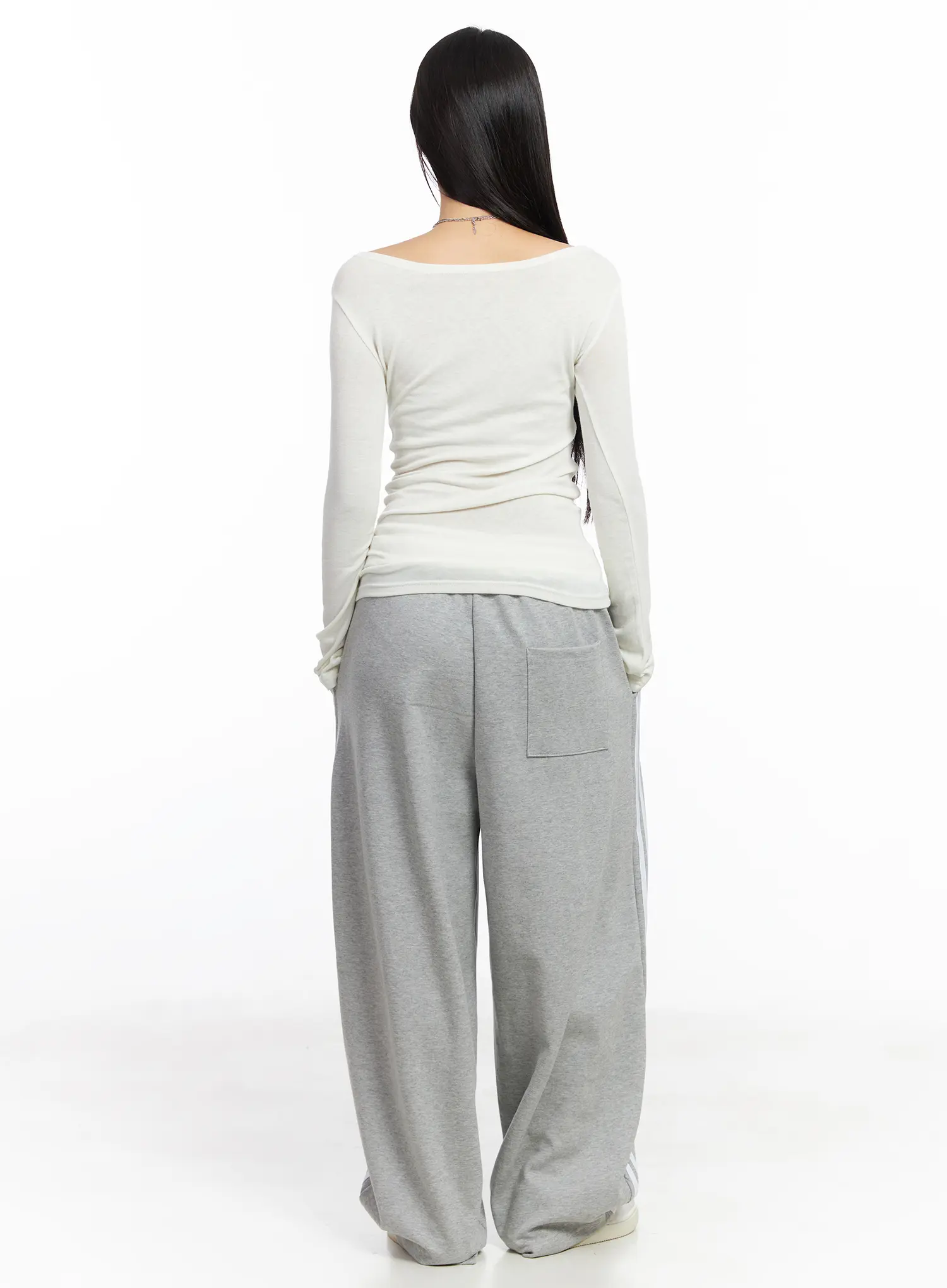 Layered Two-Tone Sweatpants CF506 - Image 10