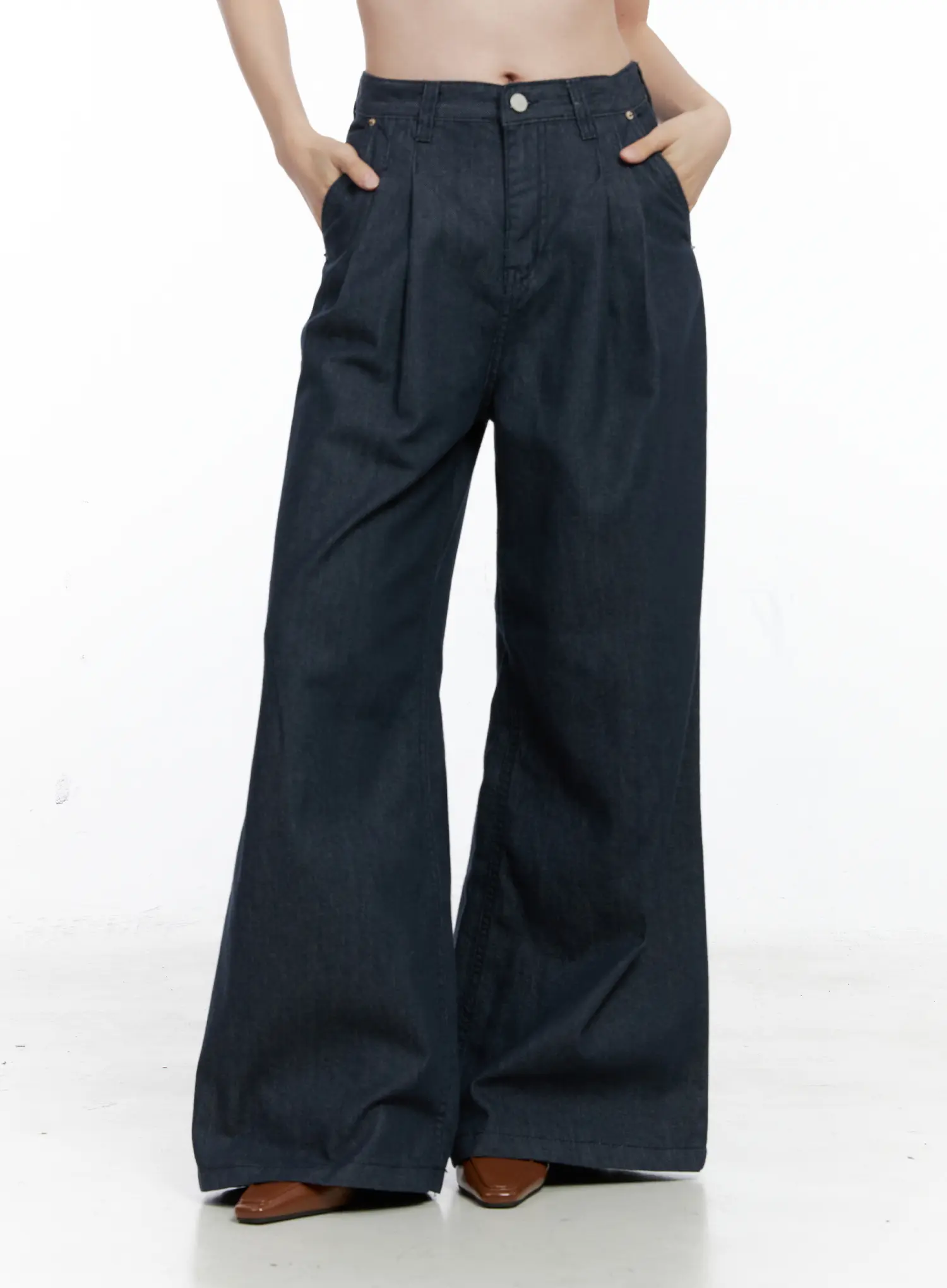 Lena Pintuck Baggy Jeans CO503 - Image 9