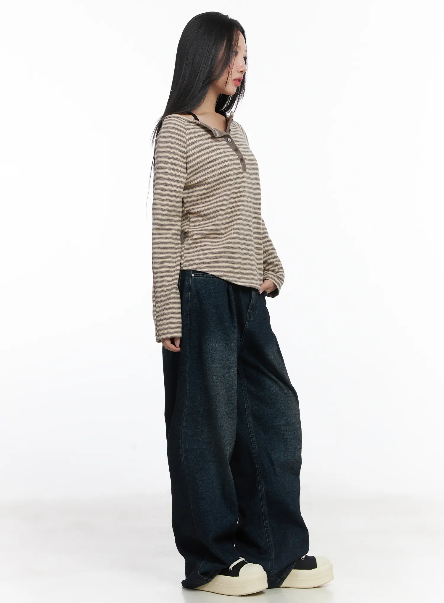 Lettie Fleece Pintuck Wide Leg Jeans CD529 - Image 3