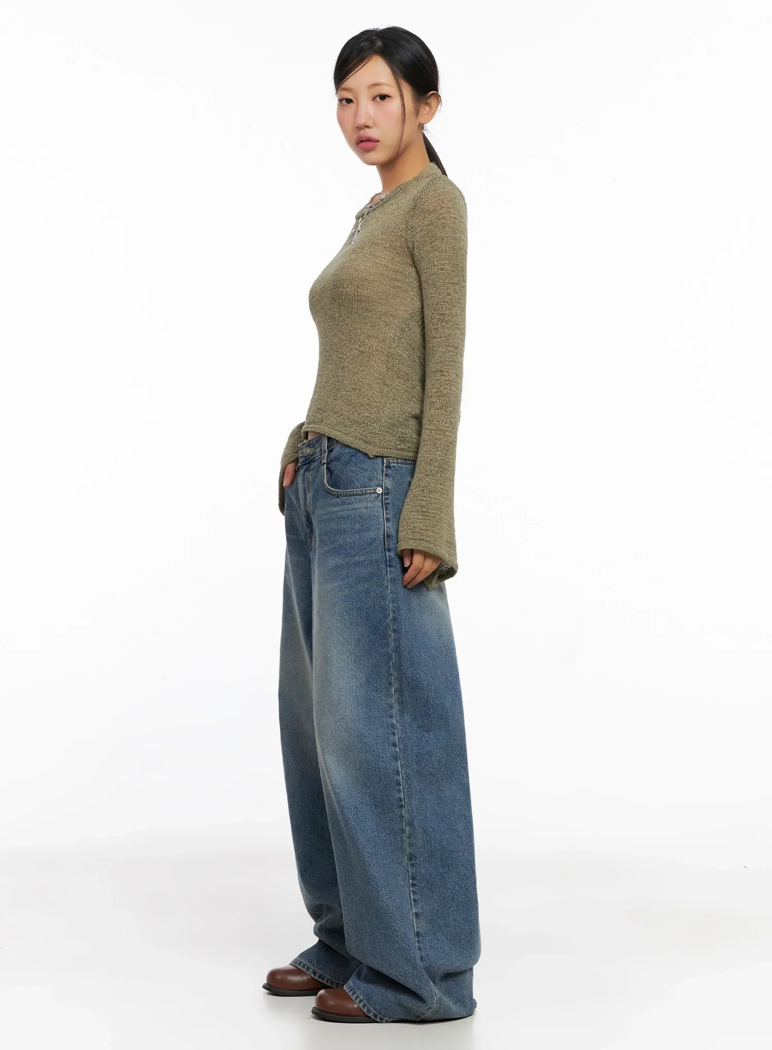 Lilah Wide-Leg Washed Jeans IG527 - Image 11