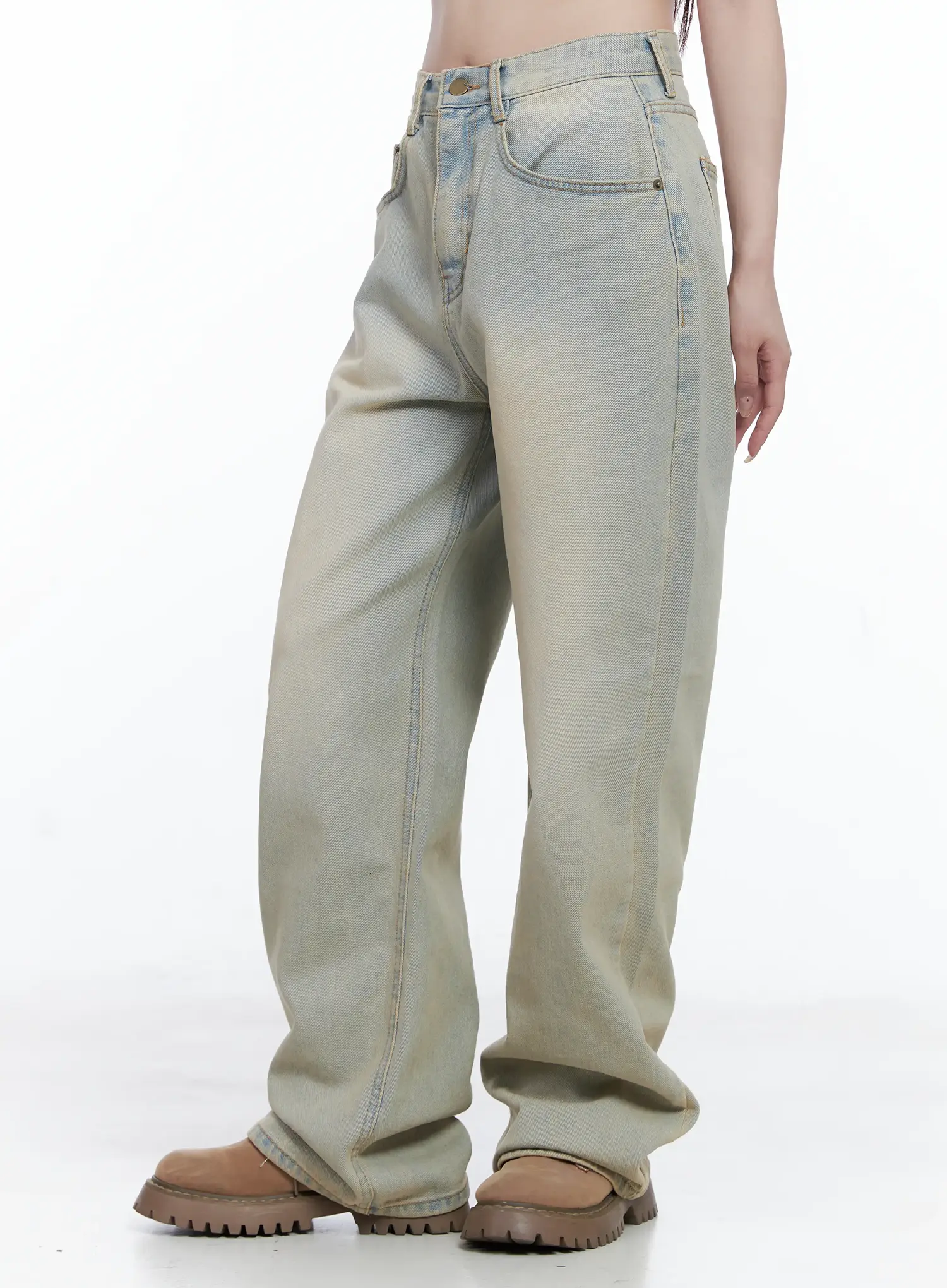 Lillie Light Wash Wide-Leg Jeans CS501 - Image 4