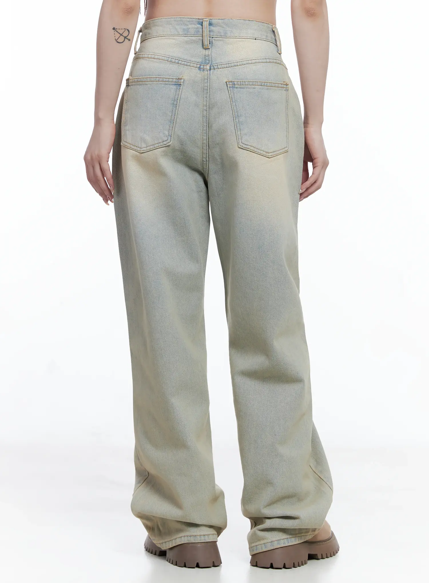 Lillie Light Wash Wide-Leg Jeans CS501 - Image 5