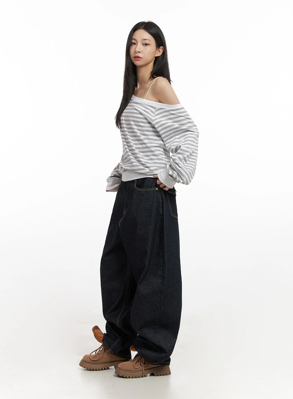 Lily Stitched Wide-Leg Jeans CN426 - Image 4