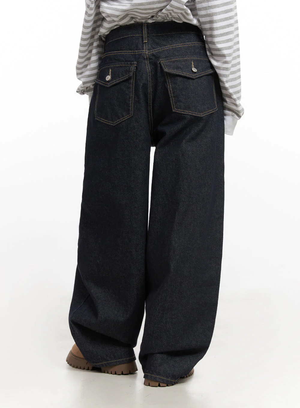 Lily Stitched Wide-Leg Jeans CN426 - Image 7