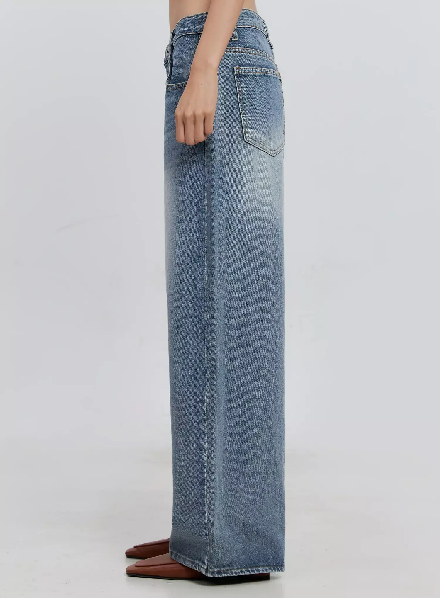 Linda Wide-Leg Jeans IS515 - Image 11