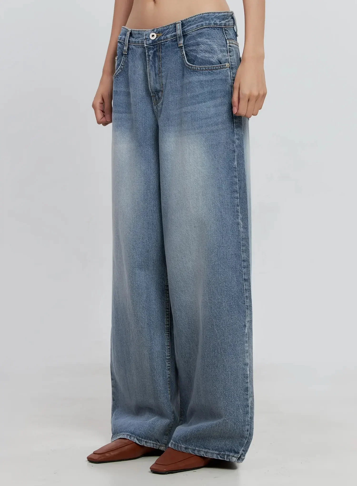 Linda Wide-Leg Jeans IS515 - Image 6