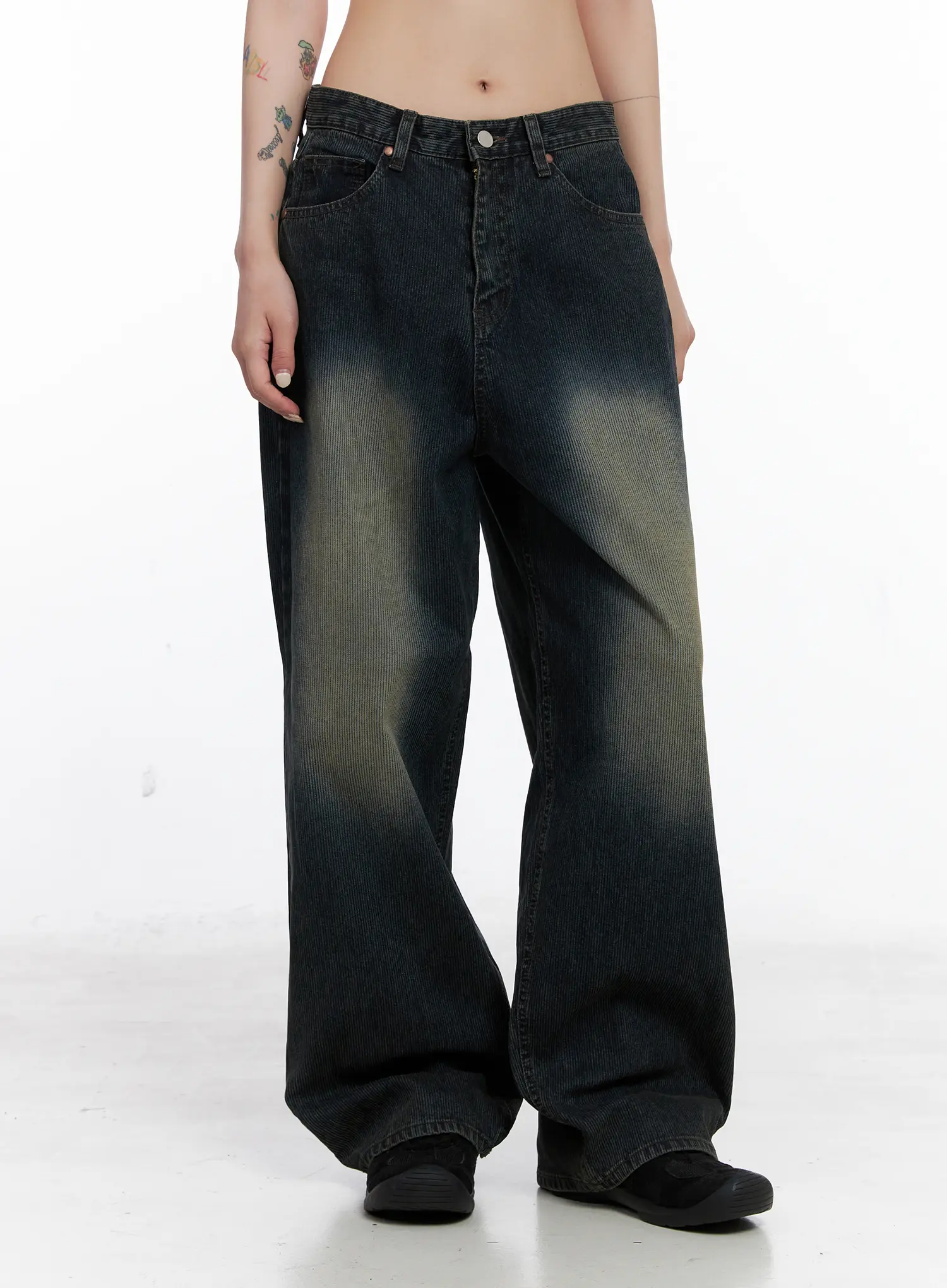 London Faded Baggy Jeans CS510 - Image 9