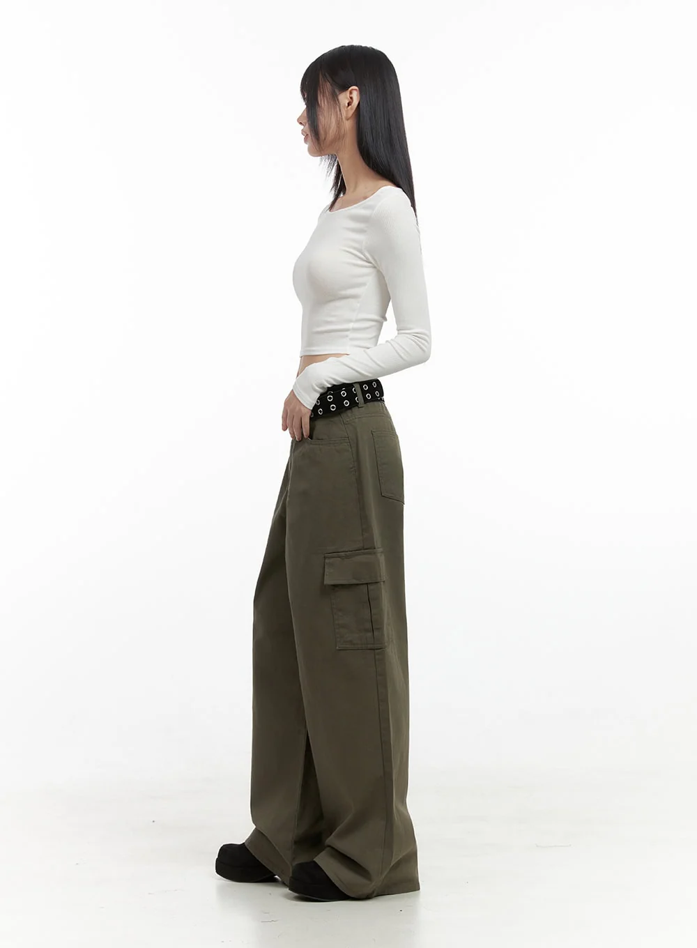 Long-Sleeve Slim Crop Top IO430 - Image 9