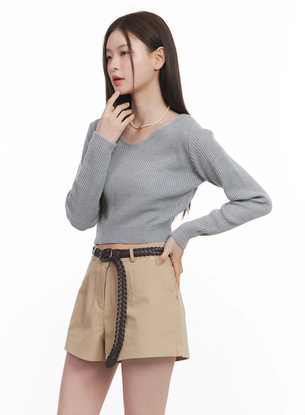 Loose-Fit V-Neck Crop Sweater CM512 - Image 12