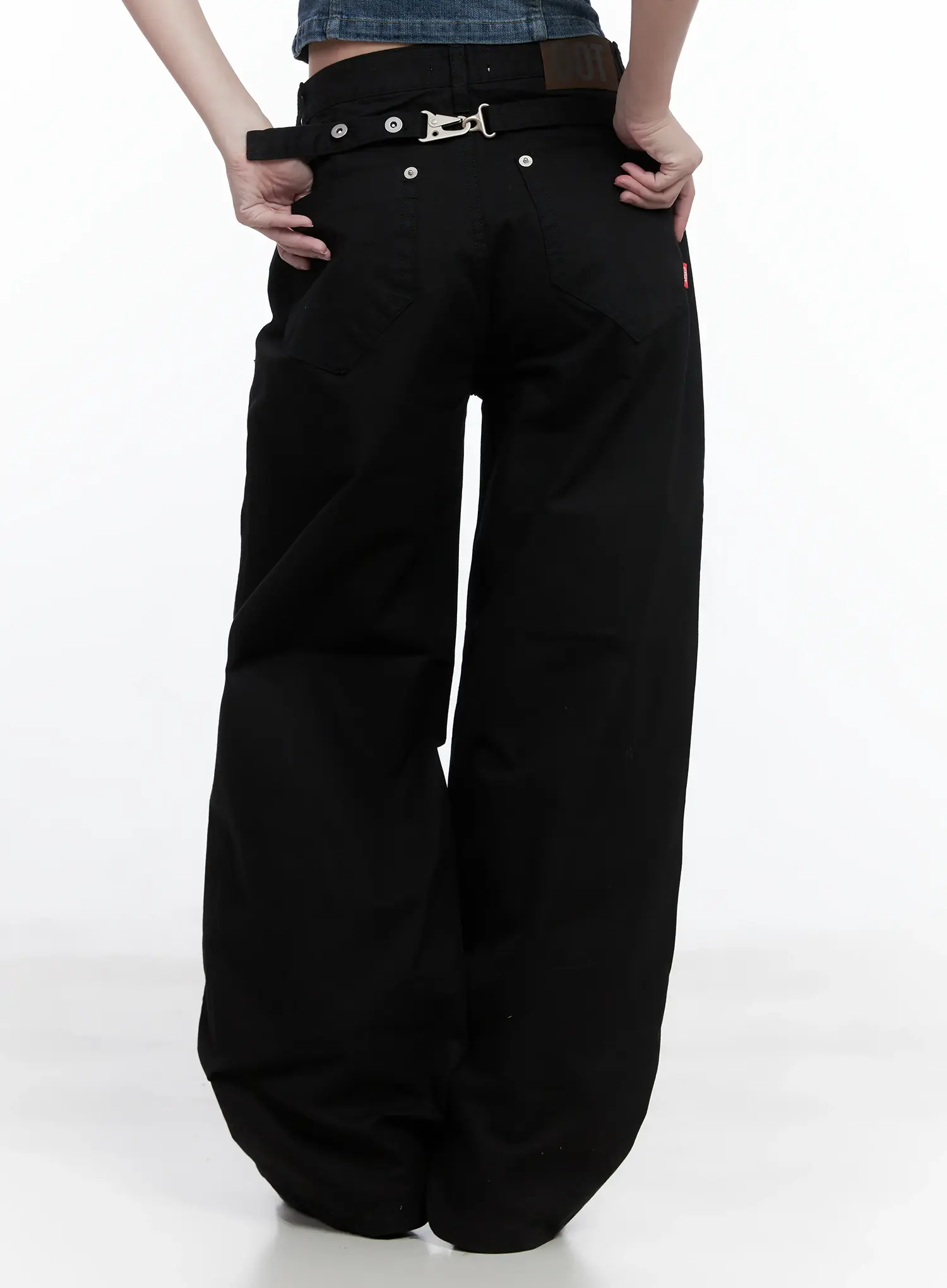 Low-Rise Back Detail Wide Pants CS525 - Image 7