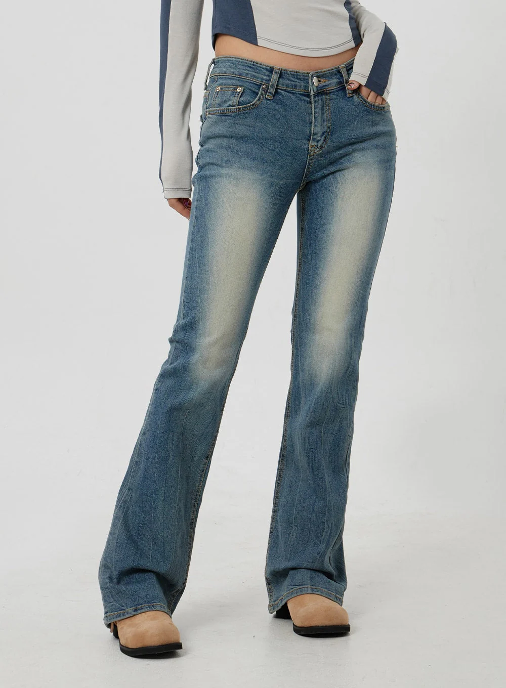 Low Rise Bootcut Jeans CF302 - Image 5