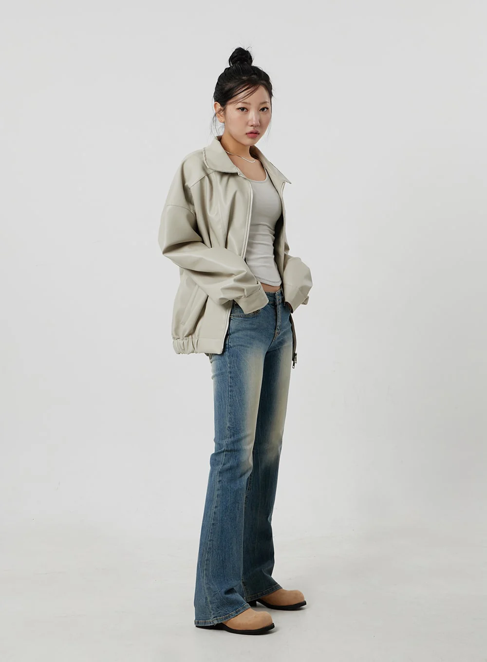 Low Rise Bootcut Jeans CF302 - Image 8