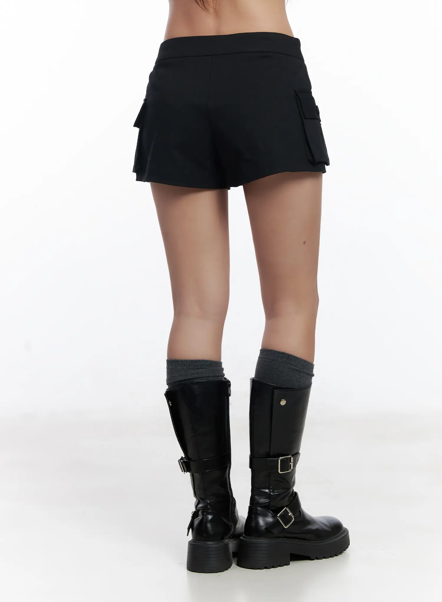 Low-Rise Cargo Shorts CJ530 - Image 4