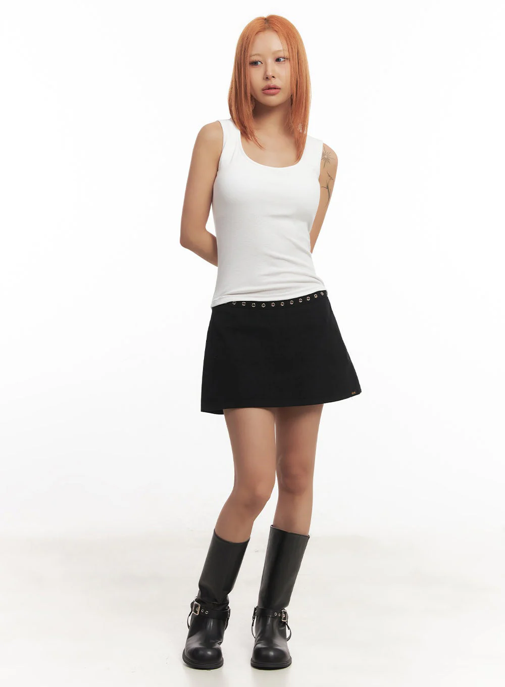 Low-Rise Eyelet Mini Skirt IA517 - Image 7
