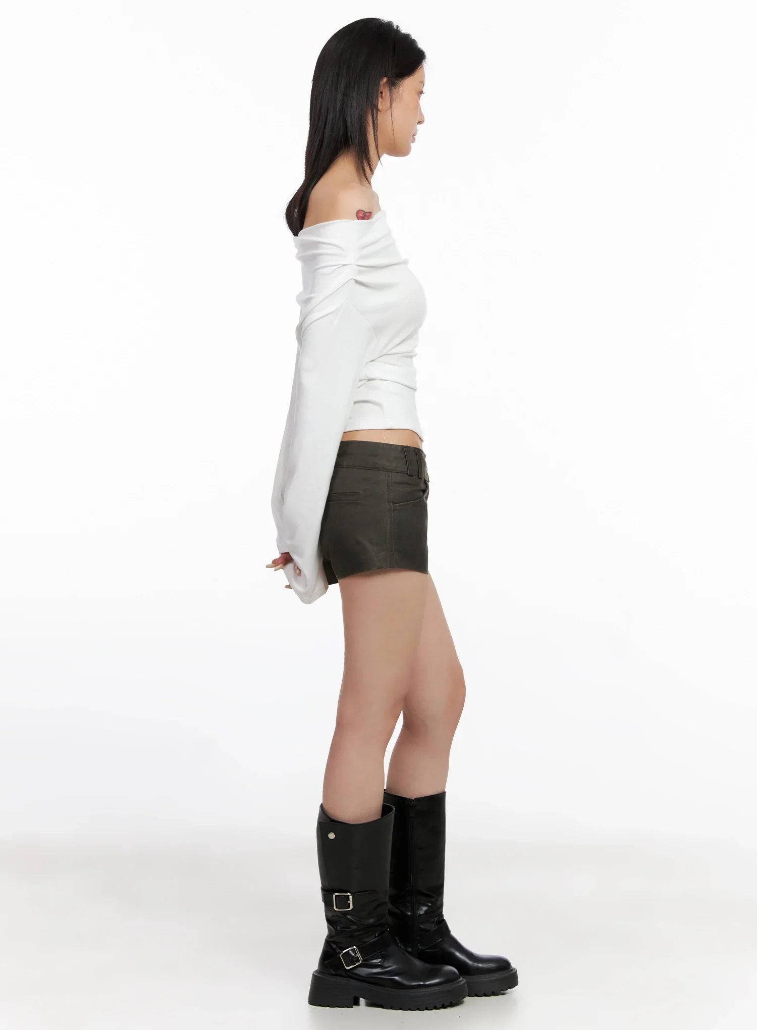 Low Rise Faux Leather Shorts IS508 - Image 6